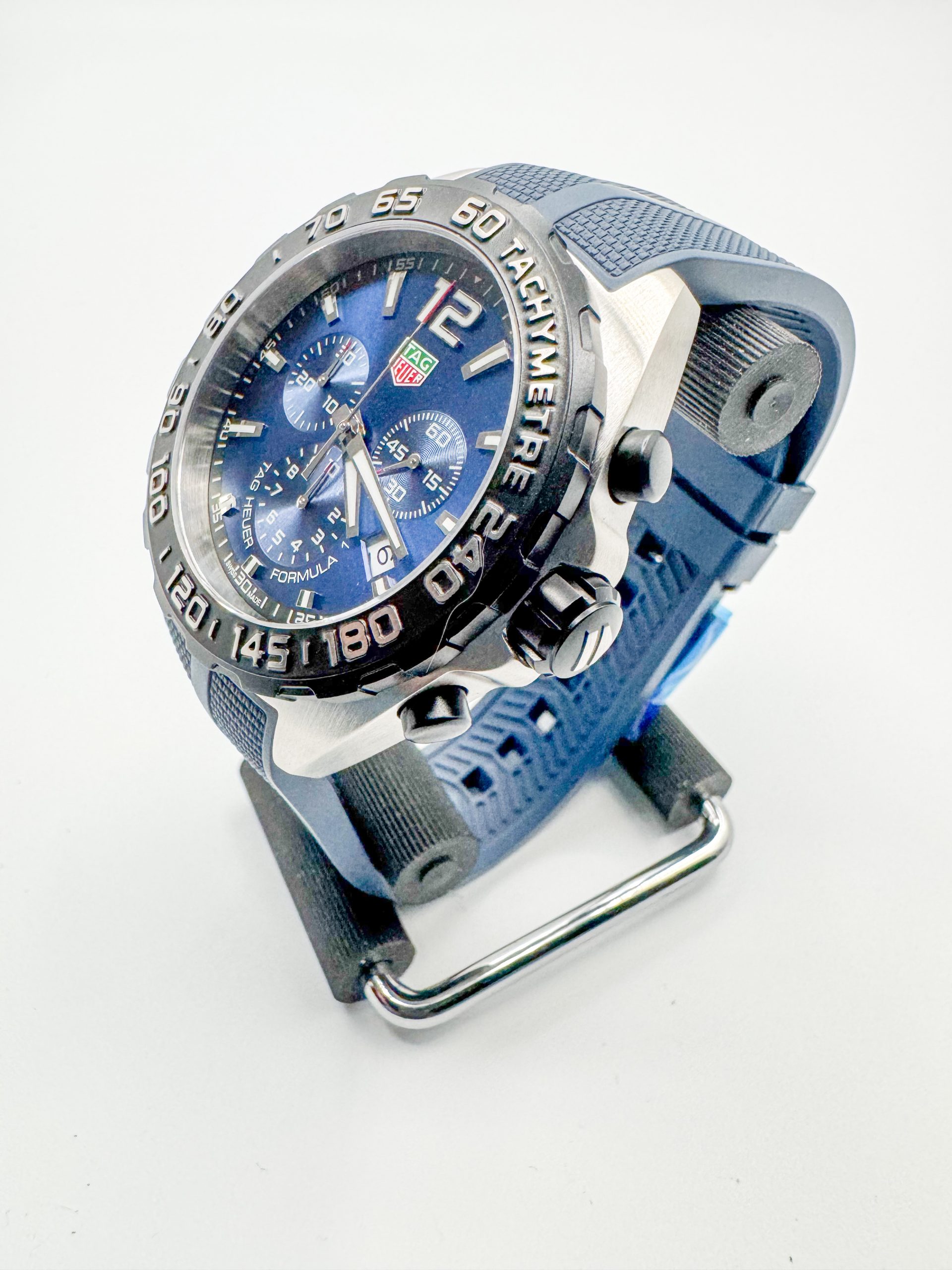TAG Heuer Formula 1 Chronograph - Image 4