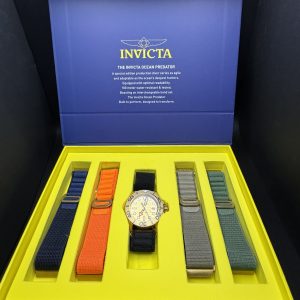 Invicta Ocean Predator with 5 Interchangeable Straps