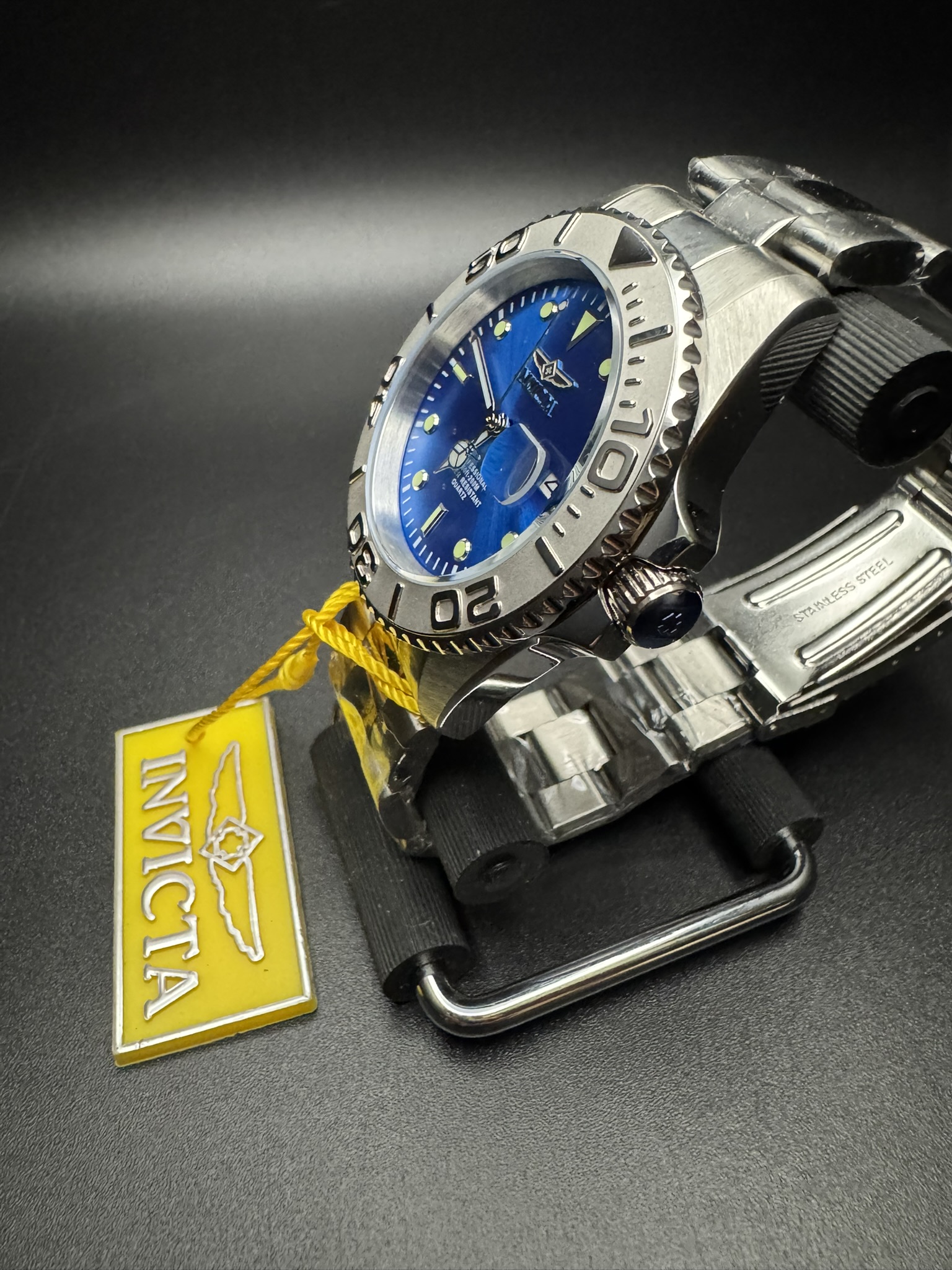 Invicta Pro Diver 29945 - Image 2