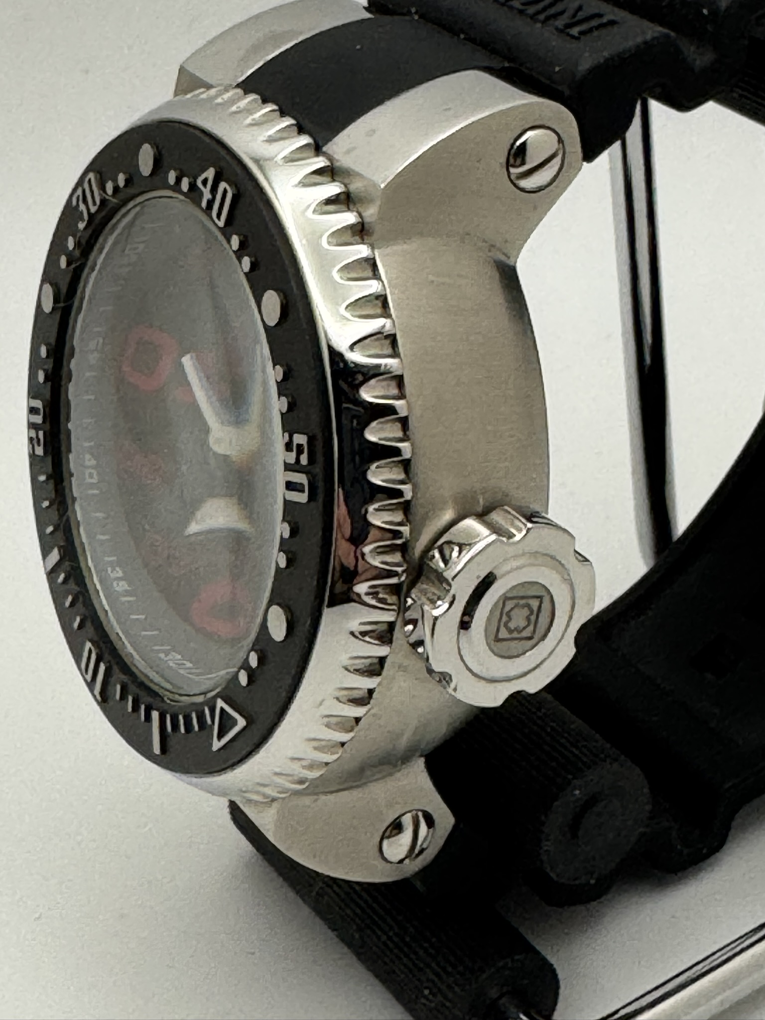 Invicta Pro Diver Scuba 21520 - Image 3