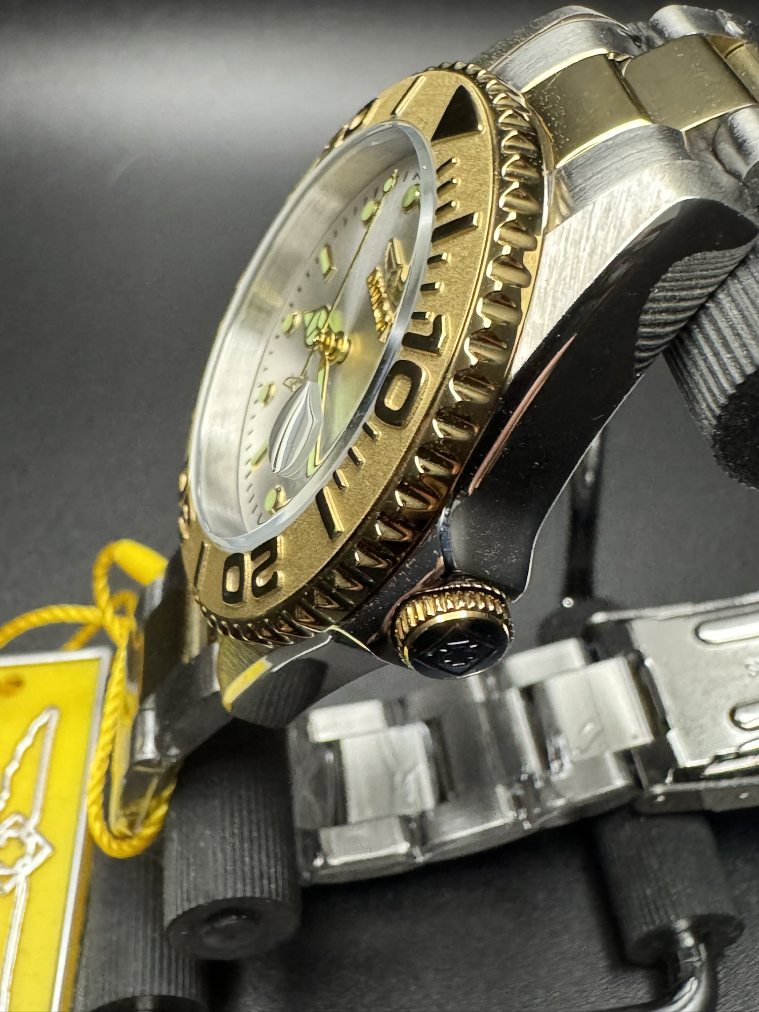 Invicta Pro Diver 29943 - Image 2