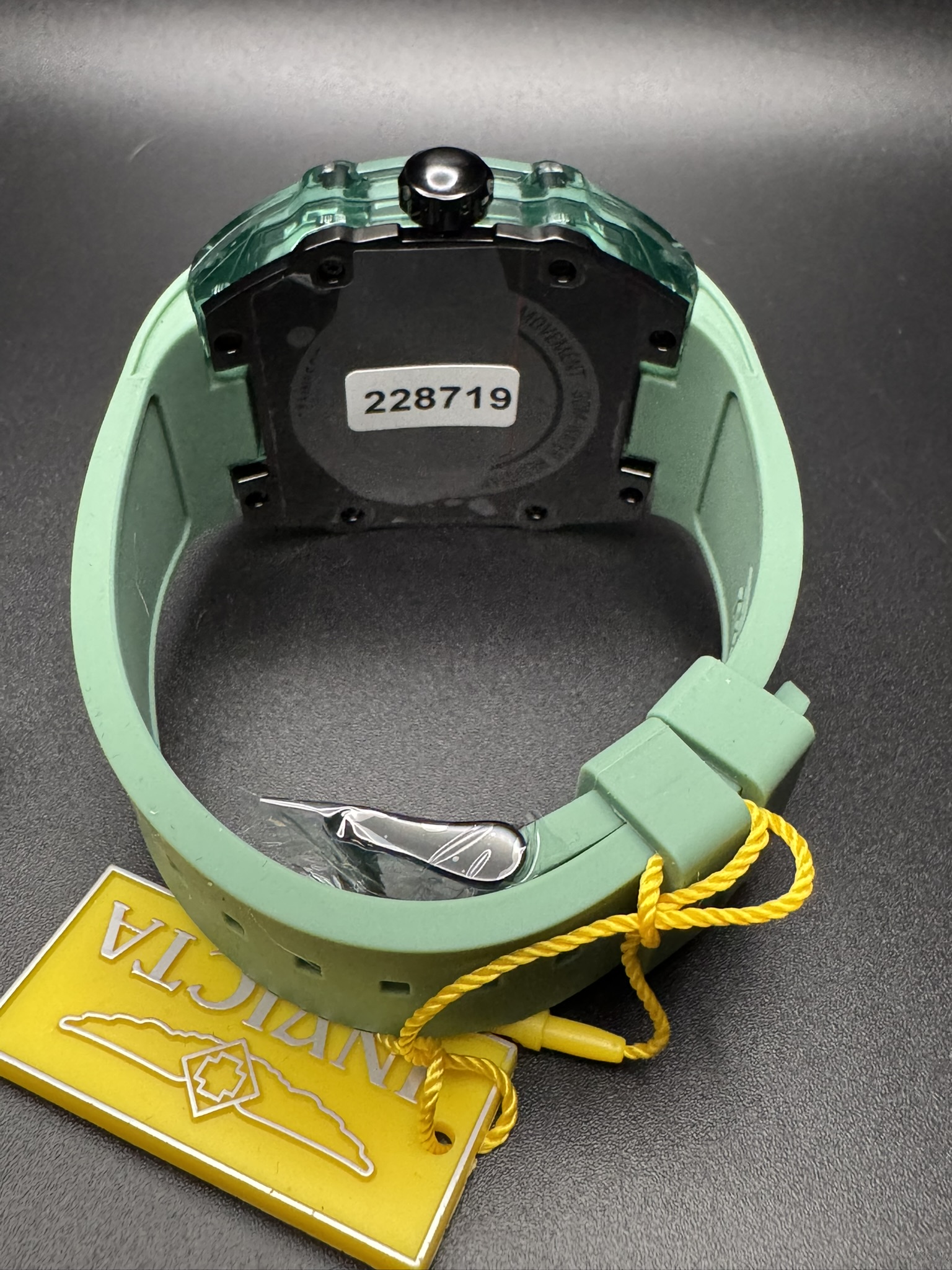 Invicta Racing Cyclone 48717 - Image 3