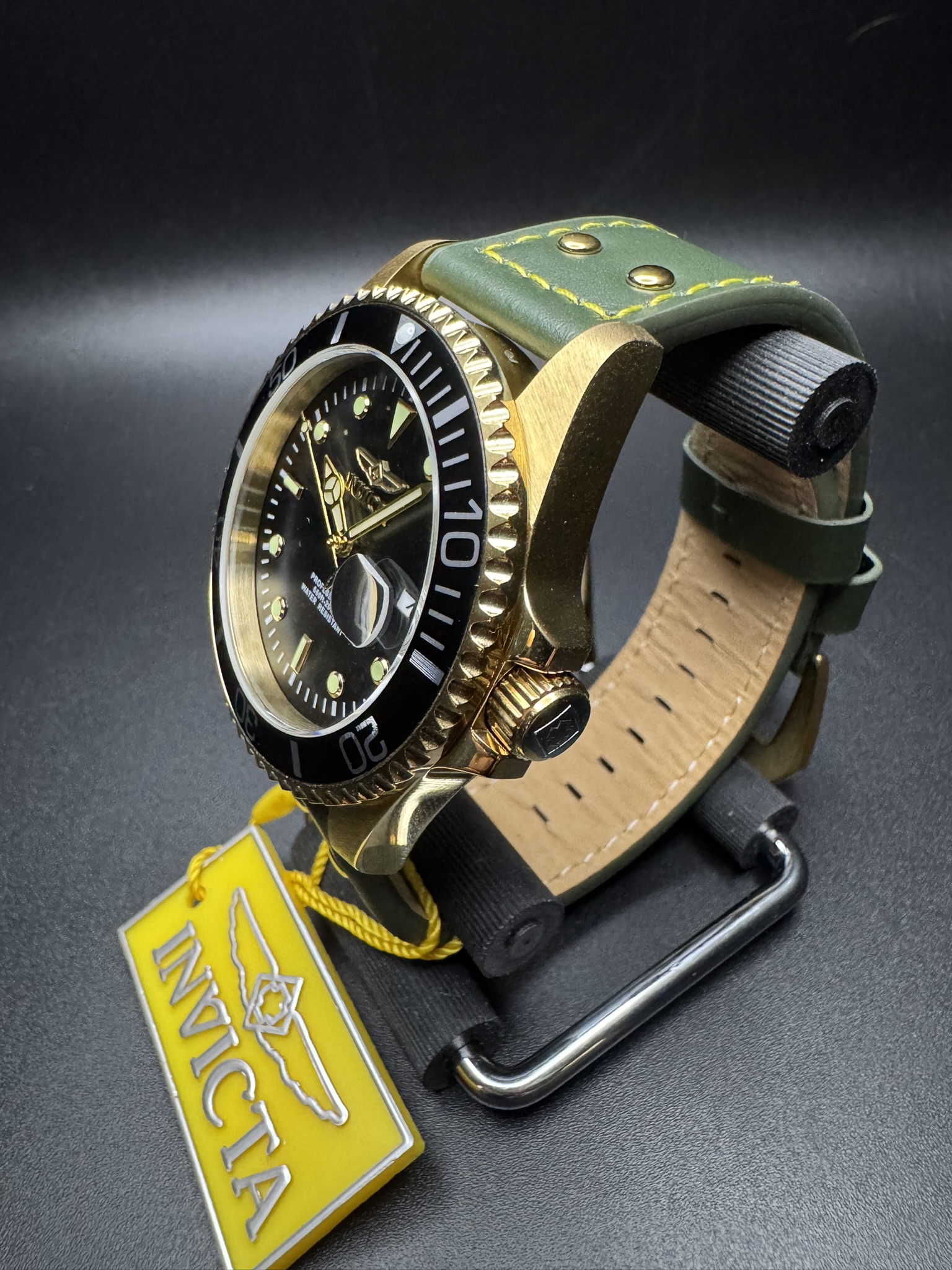 Invicta Pro Diver 22075 - Image 2