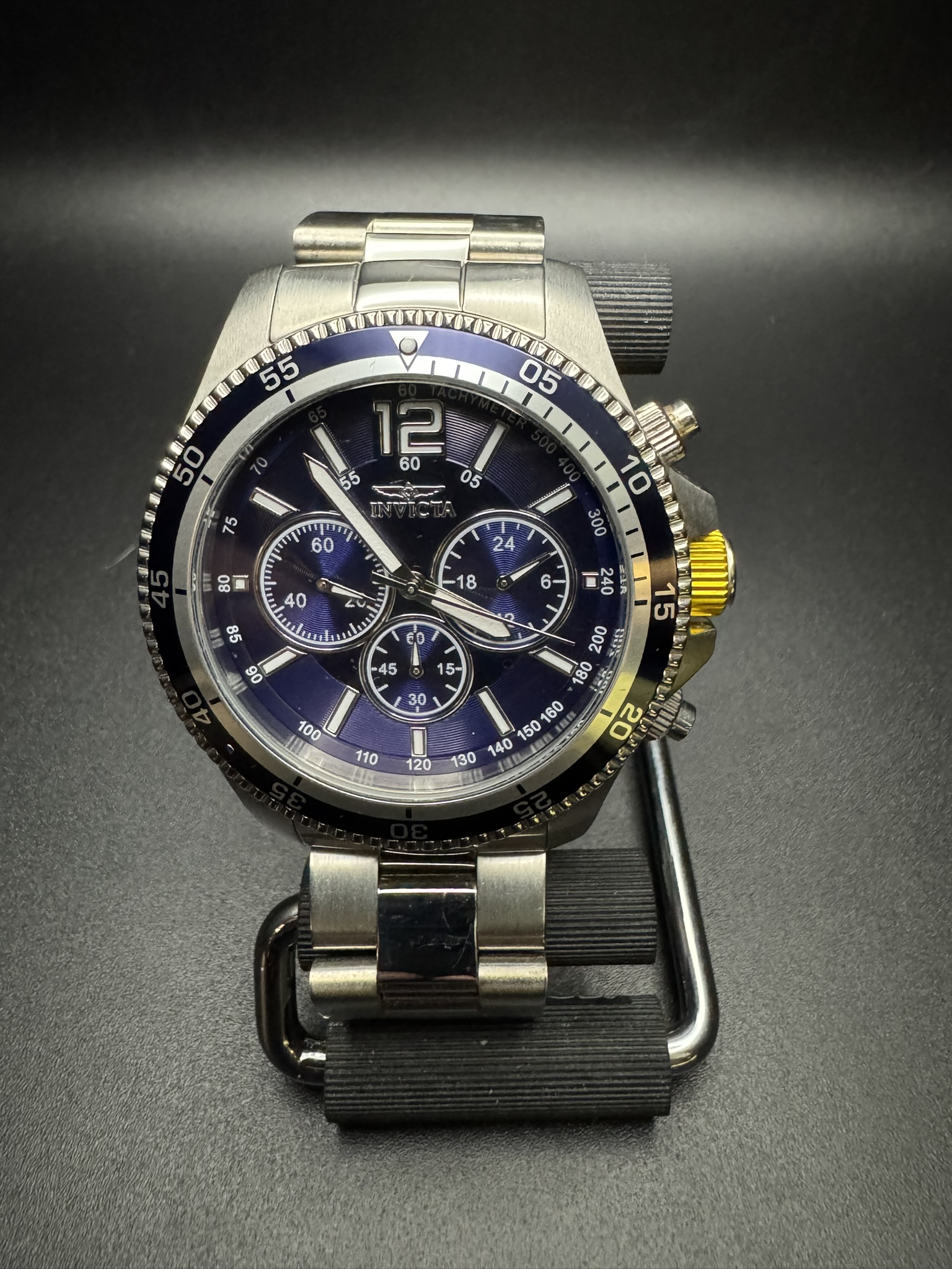 Invicta Specialty 13974