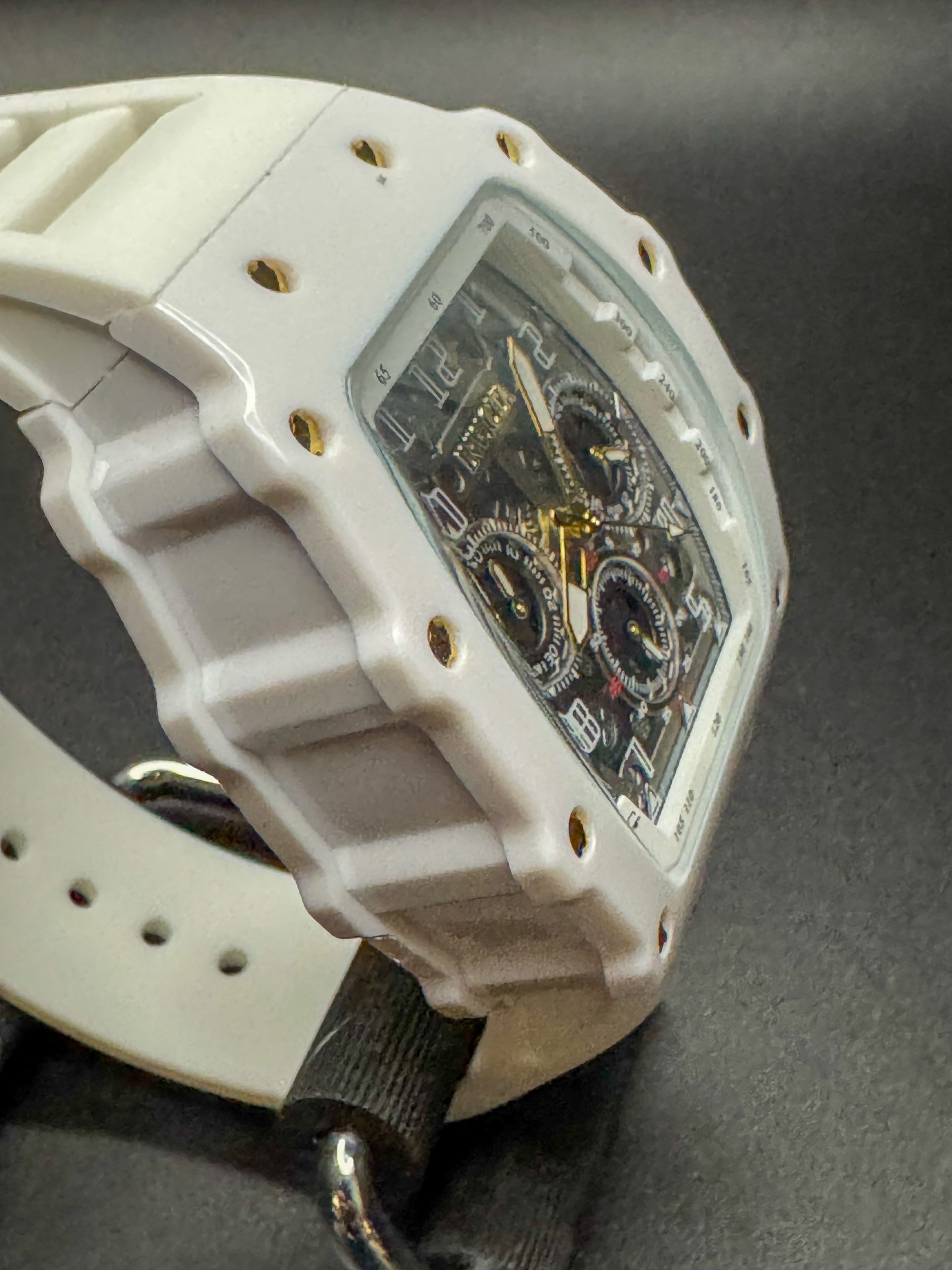 Invicta Racing White Hot 69700 - Image 5