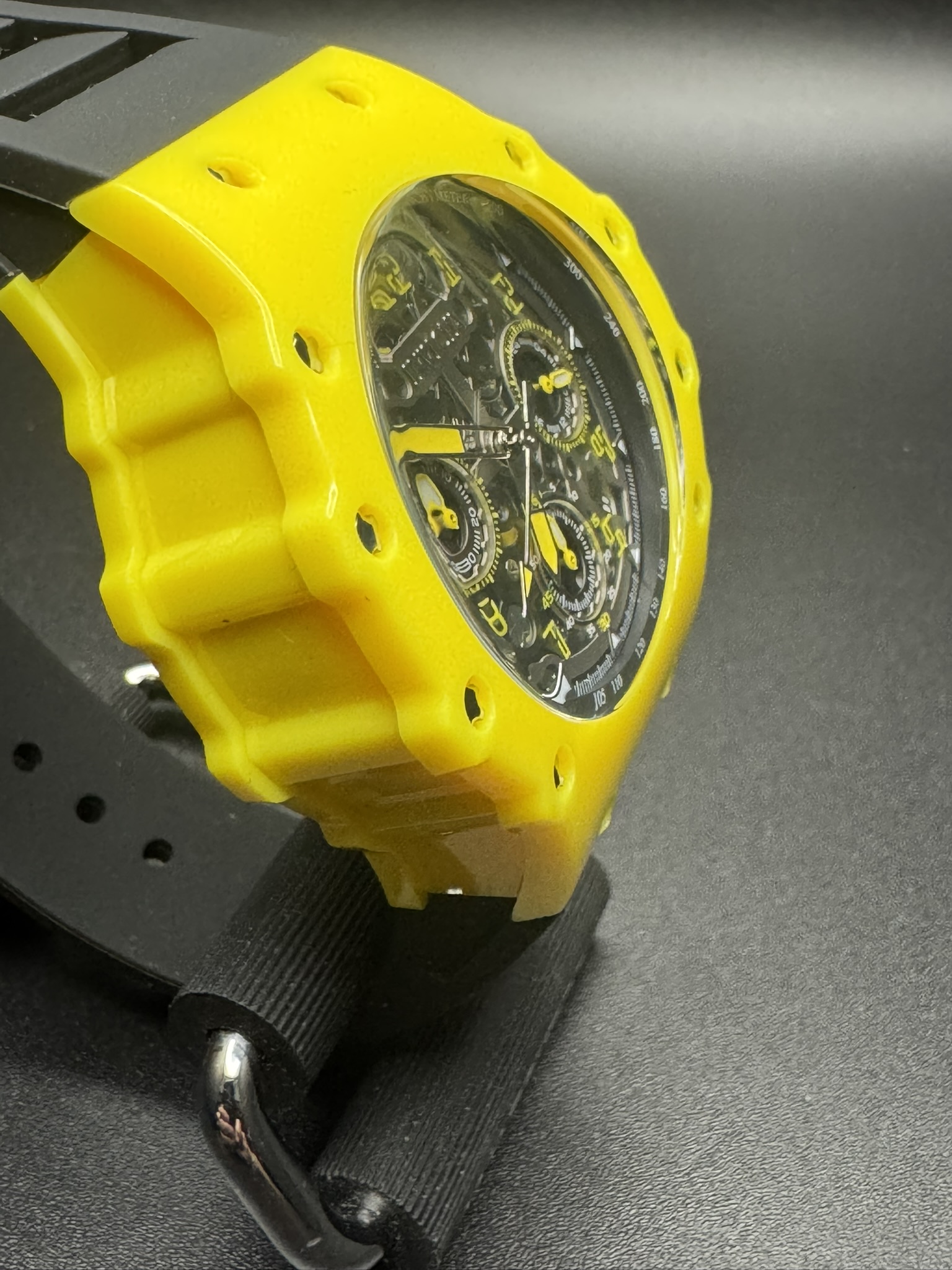 Invicta Racing Valyron Lady 69788 - Image 4