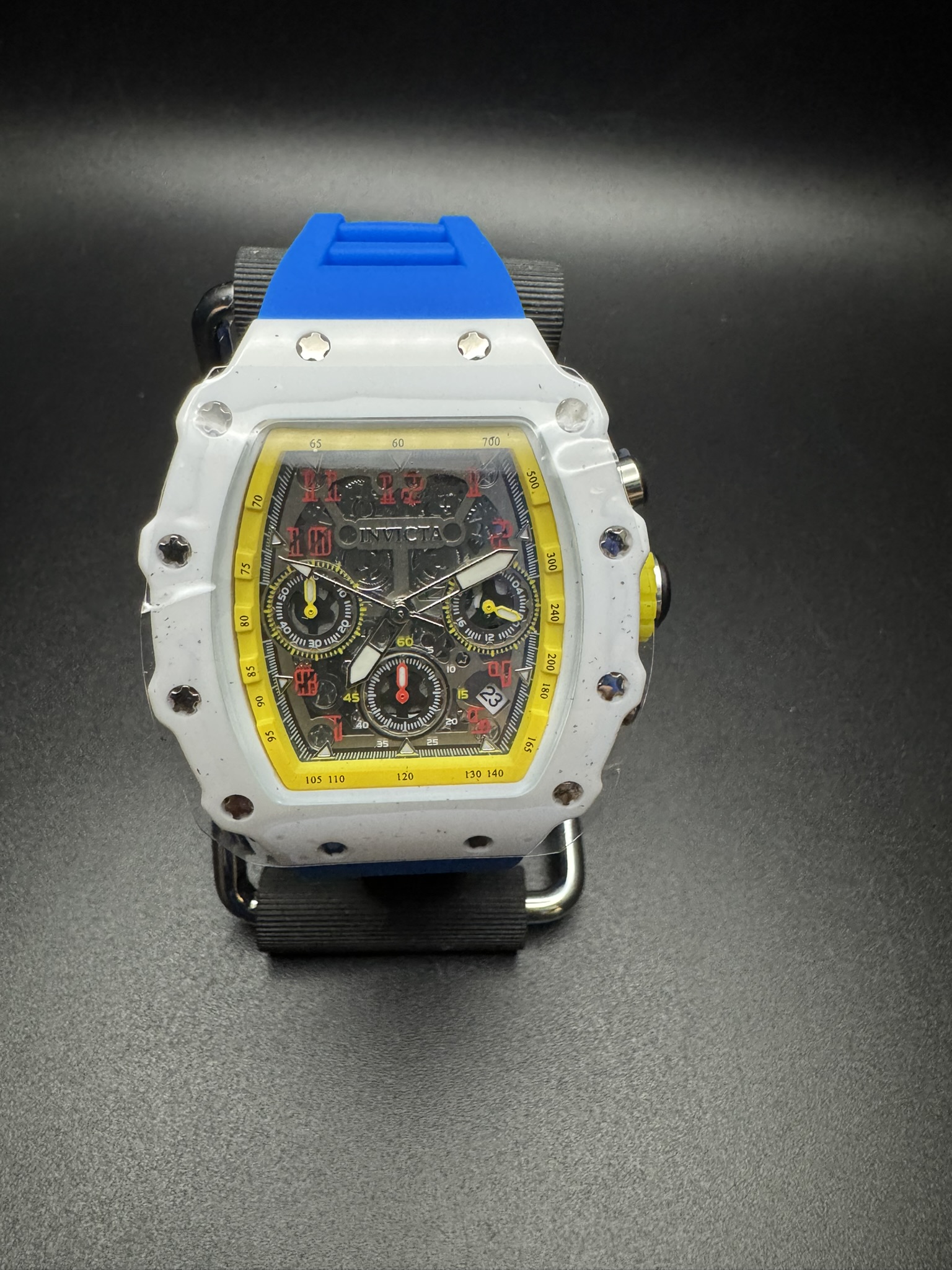 Invicta Racing Valxor 69775